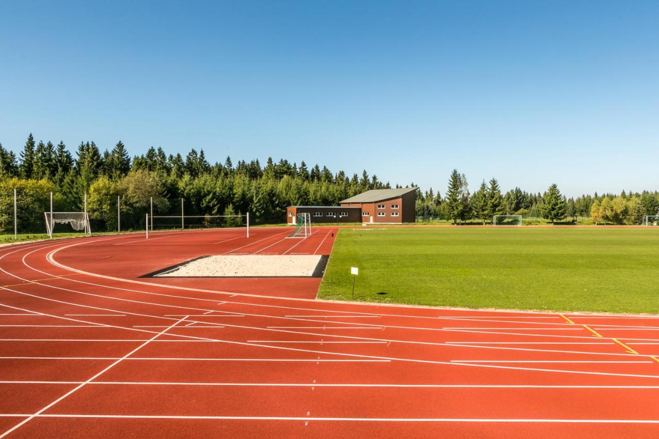 Отель Sportpark Rabenberg Брайтенбрунн Экстерьер фото